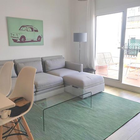 Gaudi Street Apartments Sitges Luaran gambar