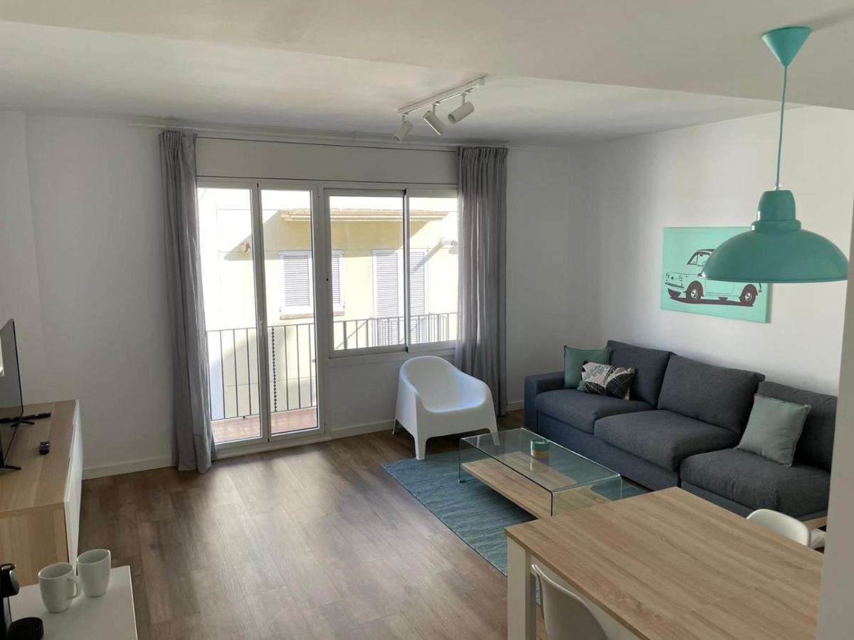 Gaudi Street Apartments Sitges Luaran gambar