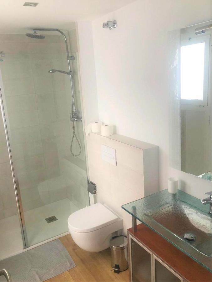 Gaudi Street Apartments Sitges Luaran gambar