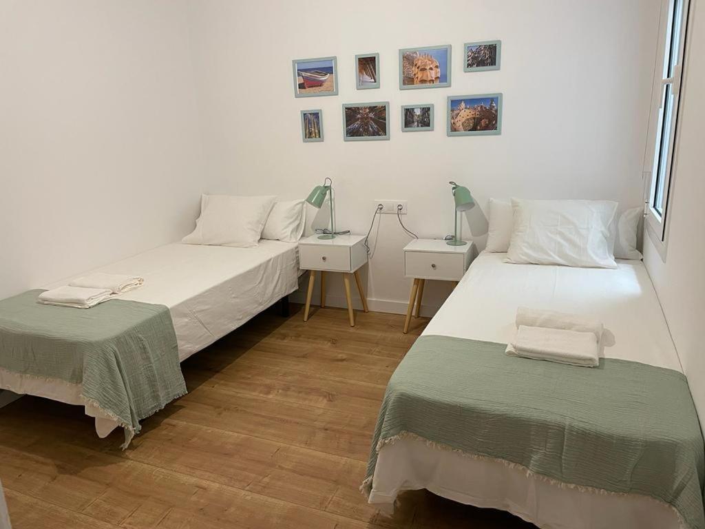 Gaudi Street Apartments Sitges Luaran gambar