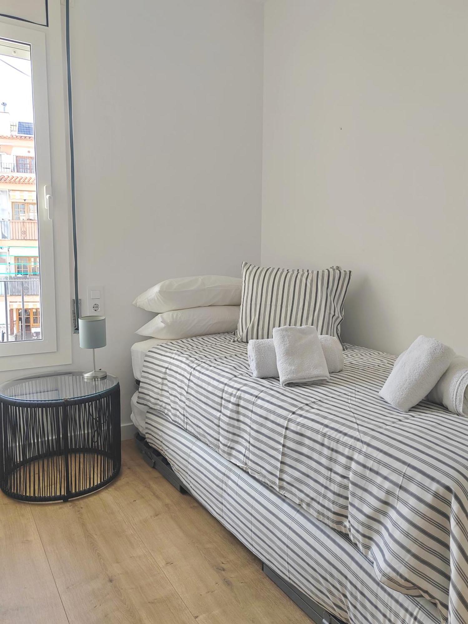Gaudi Street Apartments Sitges Luaran gambar